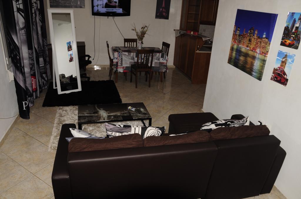 הרקליון Ionias Apartment מראה חיצוני תמונה